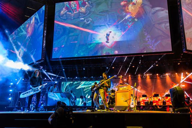 以自信取代 以自信取代